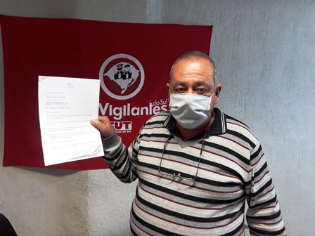 Dias com o documento enviado pelo Sindesp: "Não aceitaremos nenhuma imposição e nem ameaças"